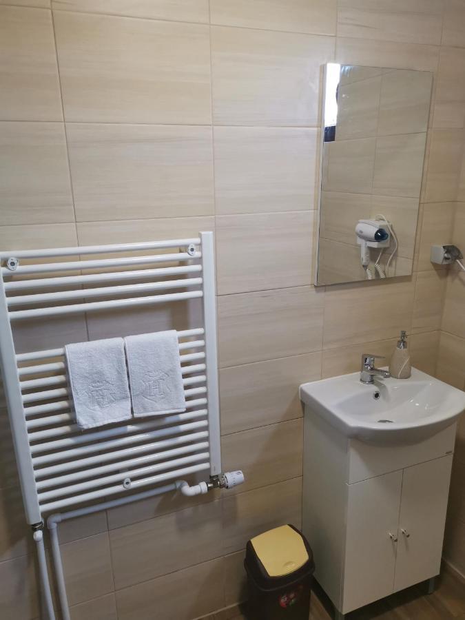 Somogyi Vendeghaz Bed & Breakfast Bancu Ngoại thất bức ảnh