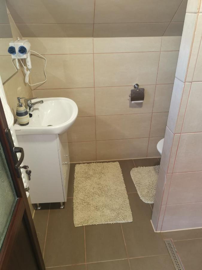 Somogyi Vendeghaz Bed & Breakfast Bancu Ngoại thất bức ảnh