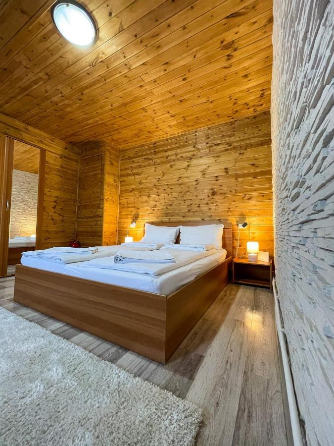 Somogyi Vendeghaz Bed & Breakfast Bancu Ngoại thất bức ảnh