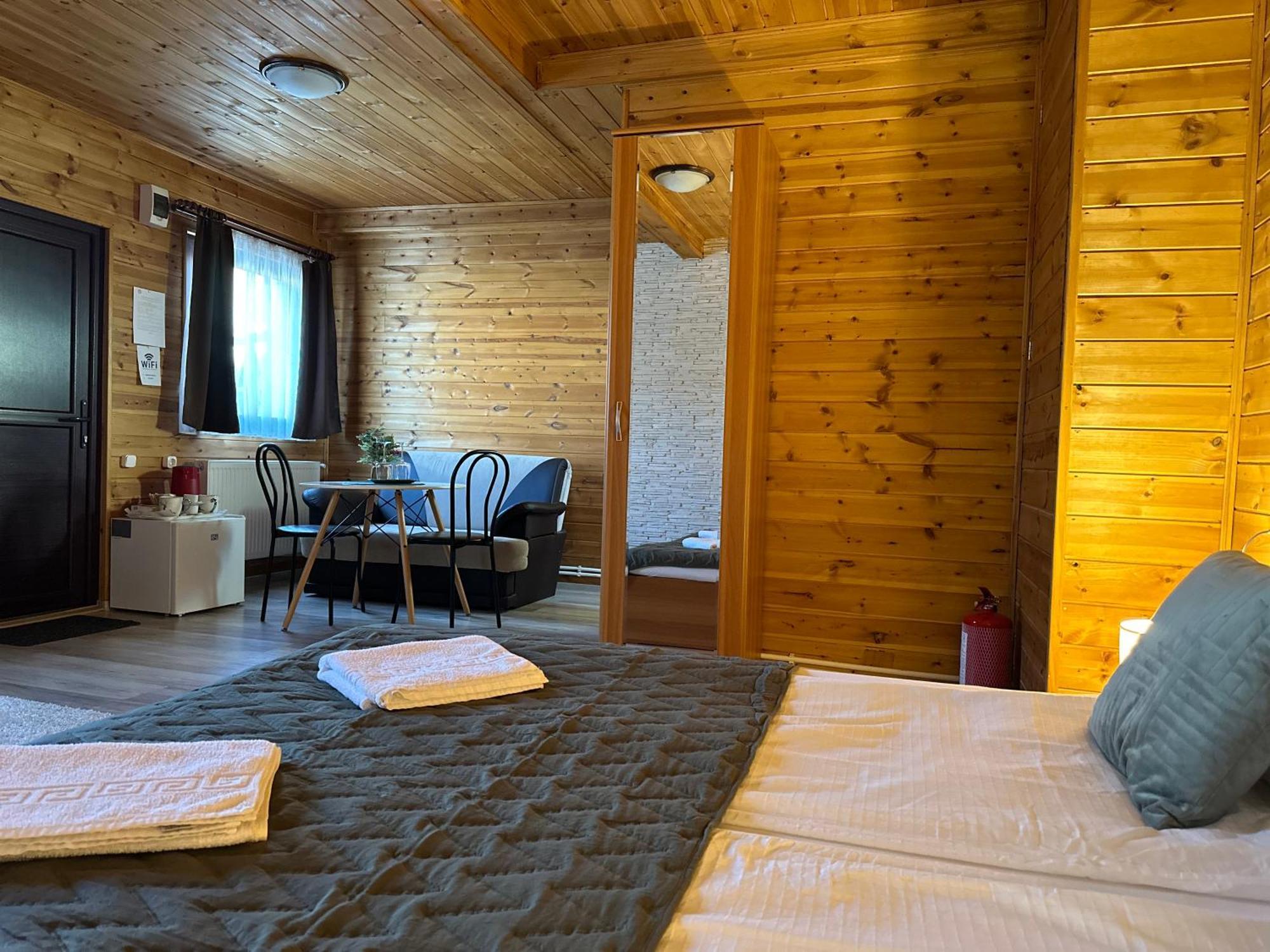 Somogyi Vendeghaz Bed & Breakfast Bancu Ngoại thất bức ảnh